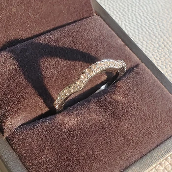 2023 нов модерен сребърен цвят вечност лента пръстен за жени Коледен подарък Подарък за Свети Валентин Бижута R4882a
