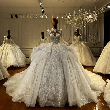 Аманда Новиас Real Pictures Луксозна дантелена сватбена рокля R001