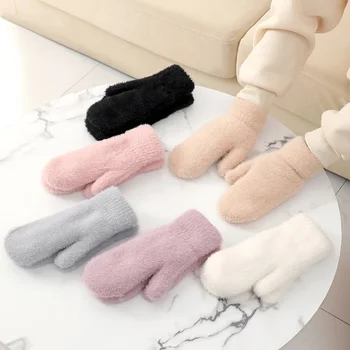 Зимните жени поддържат топли плюшени ръкавици сладка еластичност мека сгъстяване пълни пръсти ръкавици имитация заек кожа момичета модни ръкавици