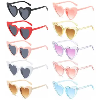 Реколта слънчеви очила Дамска мода Слънчеви очила с форма на сърце UV400 Очила за защита Летни плажни очила Външни очила